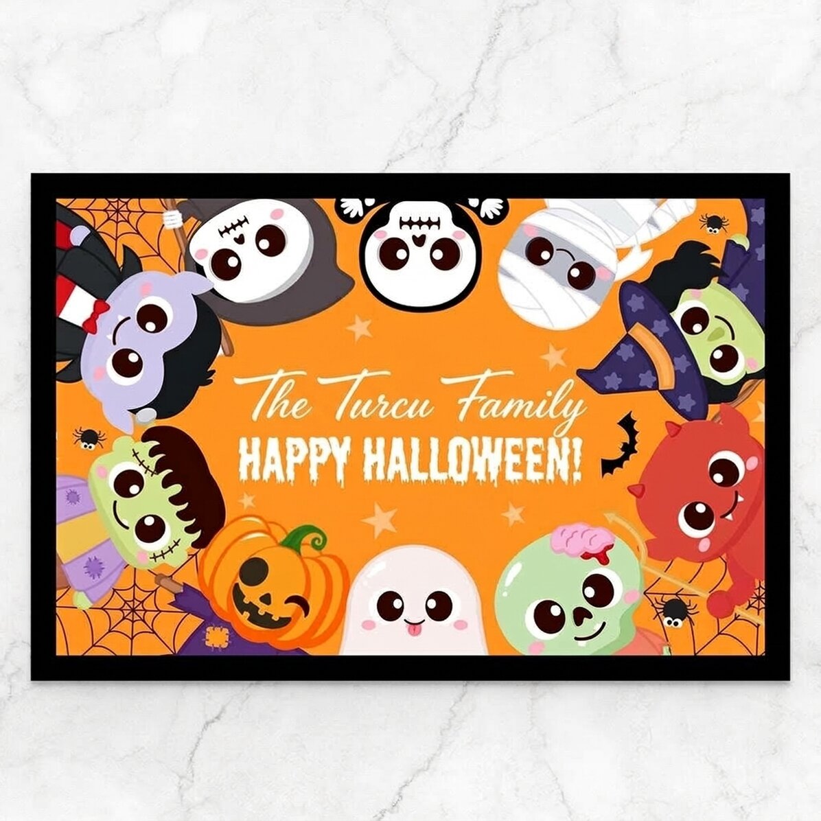 Individuell gestaltete Fußmatte mit Text – Cute Halloween