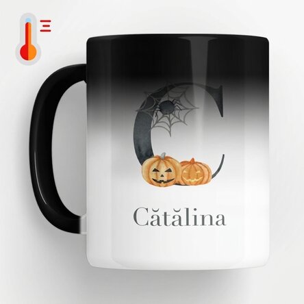 Personalisierte Zaubertasse mit Initiale und Namen – Halloween