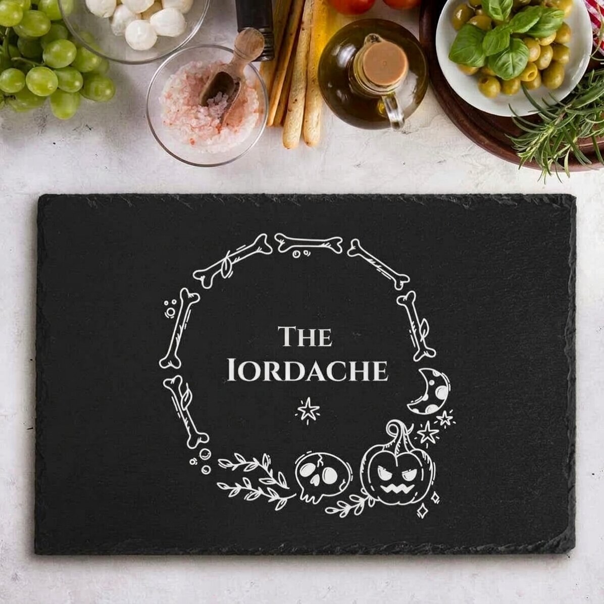 Individuell gravierte Schieferplatte mit Text – Halloween