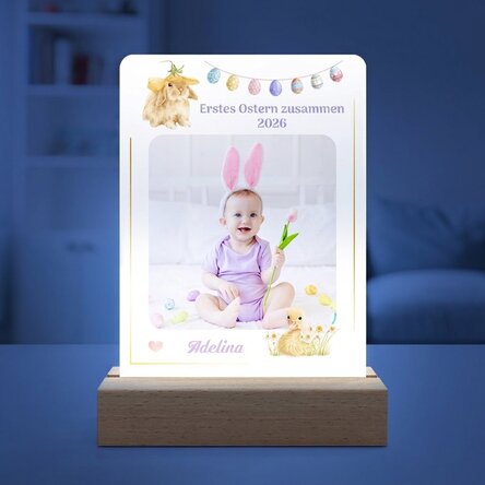 Individuell gestaltete LED-Nachtlampe mit Foto und Text – Das erste Osterfest