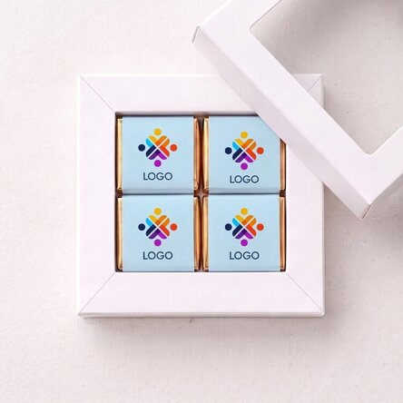 Geschenkbox mit 4 personalisierten Mini-Pralinen mit Logo