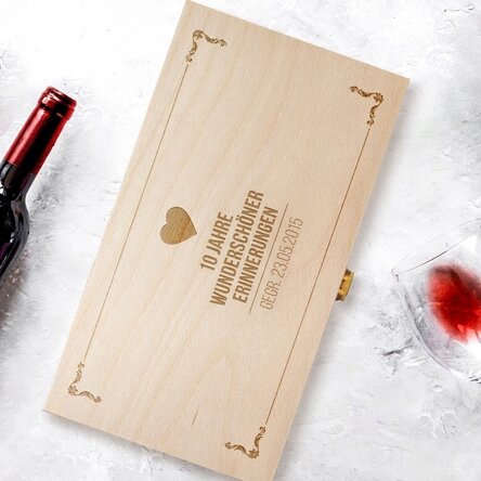 Personalisierte Weinkiste für zwei Flaschen – Years Of Memories