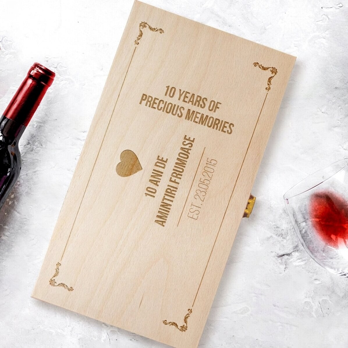 Personalisierte Weinkiste für zwei Flaschen – Years Of Memories