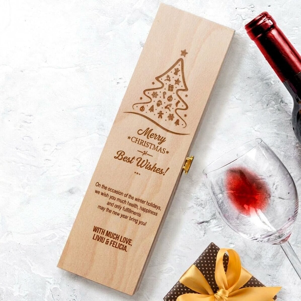 Personalisierte Weinkiste – Frohe Weihnachten und alles Gute zum neuen Jahr!