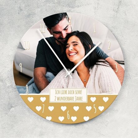 Personalisierte Uhr mit Foto, Text und Ziffern