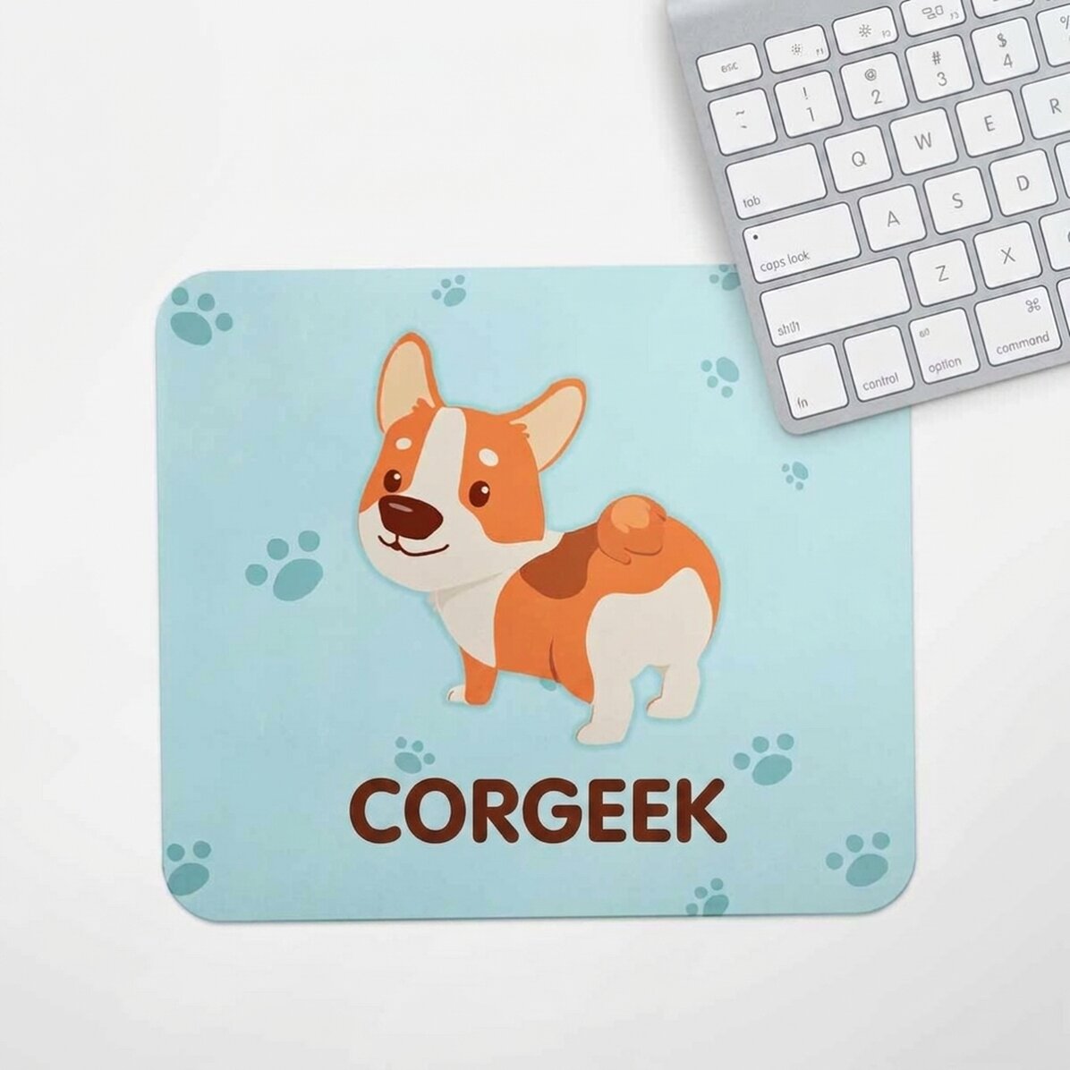 Individuell gestaltetes Mauspad mit Text – Corgeek