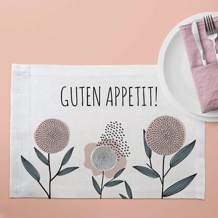 Individuell gestalteter Tellerhalter – Blumenmuster 1