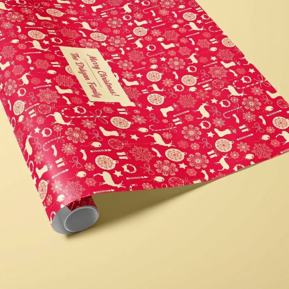 Individuell gestaltetes Geschenkpapier mit Text in einem Rahmen – Reni
