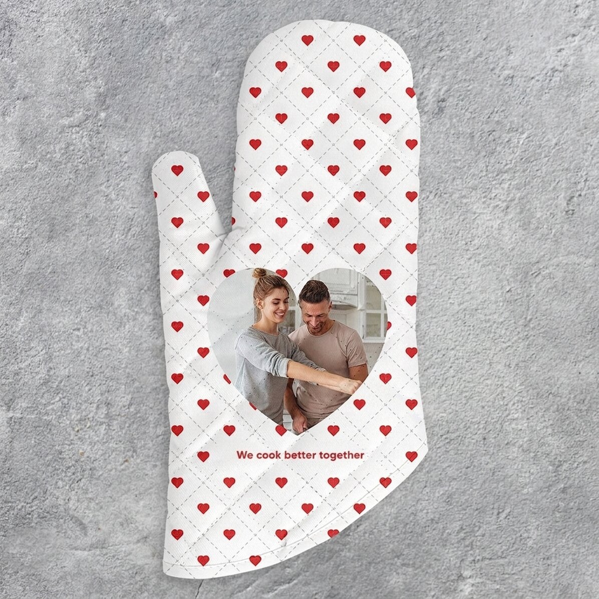 Personalisierter Küchenhandschuh mit Schriftzug – „Wir kochen gemeinsam“