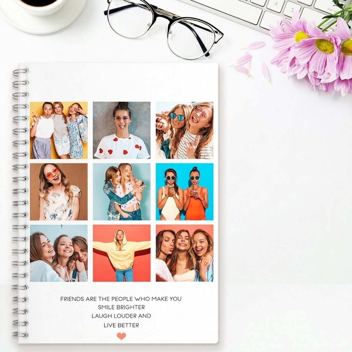 Personalisiertes Notizbuch mit 9 Fotos und Text – F.r.i.e.n.d.s
