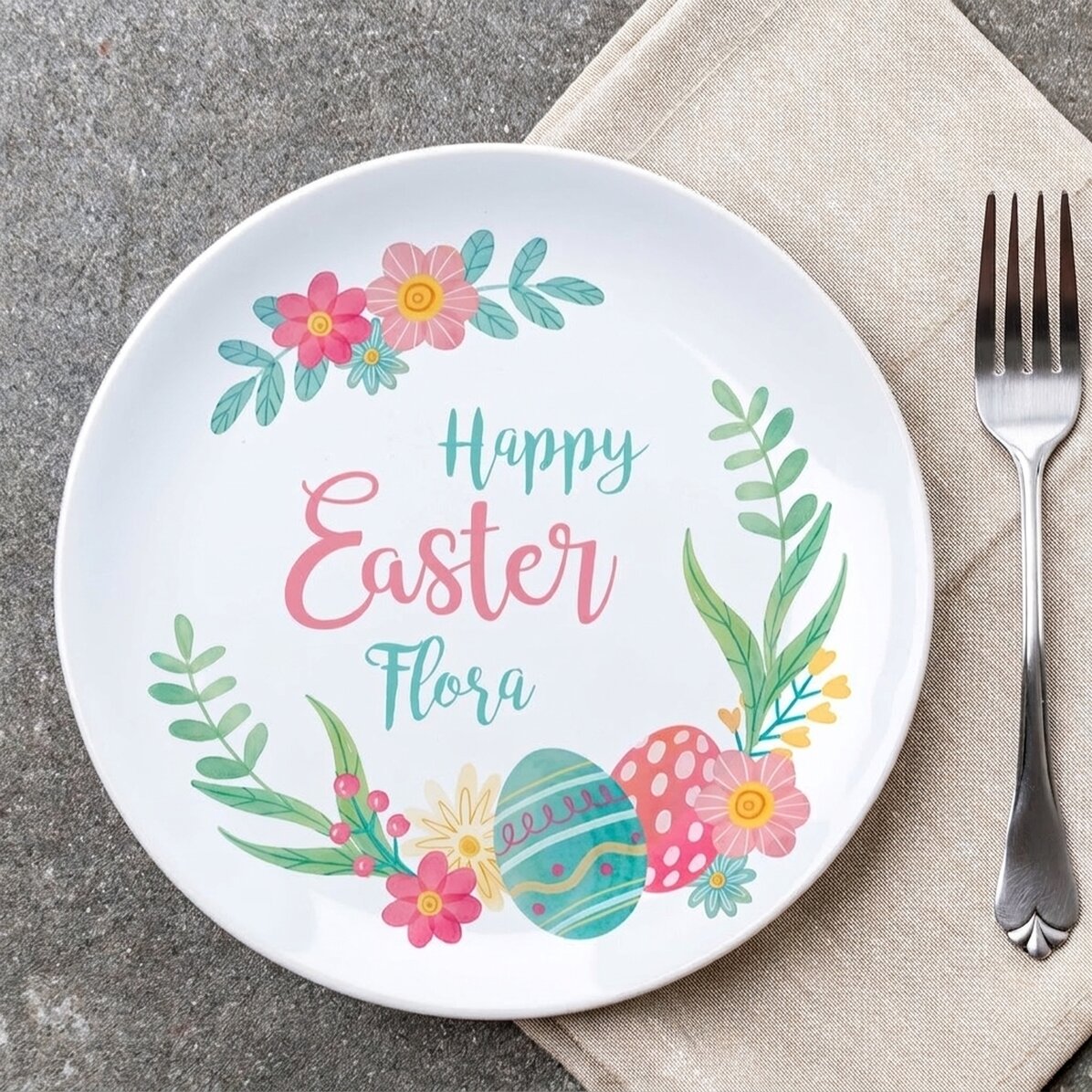 Personalised plate with text - Happy Easter!