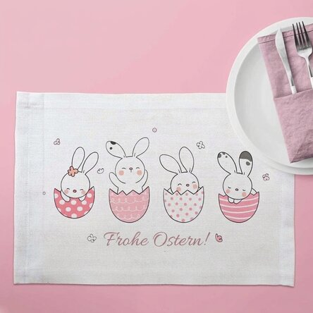 Individuell gestalteter Tellerhalter – Happy Bunnies