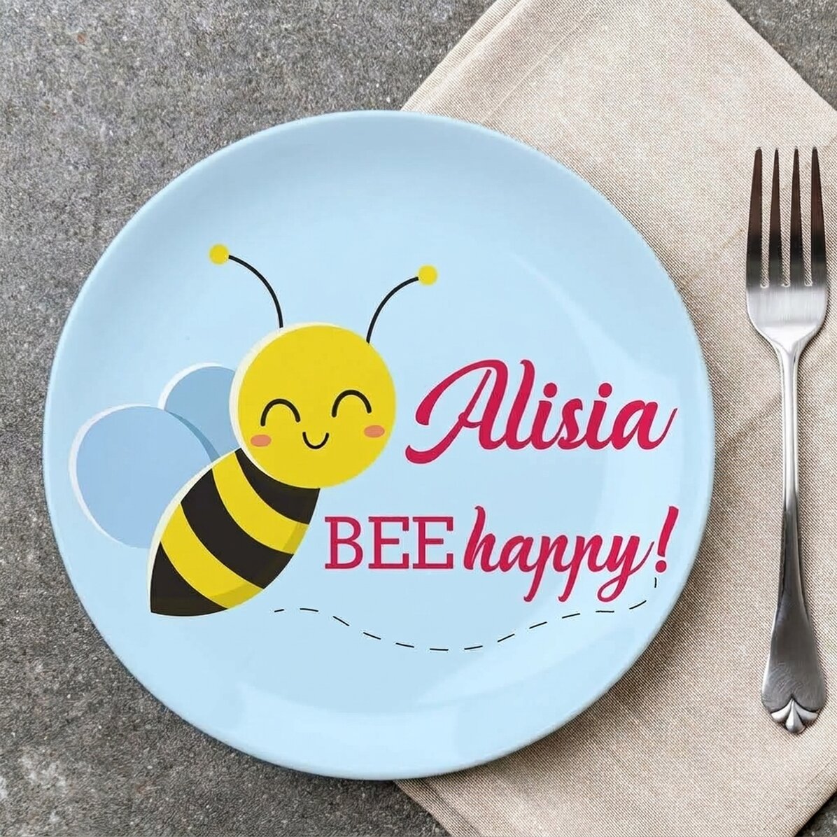 Personalisierter Teller mit Schriftzug – Bee happy!
