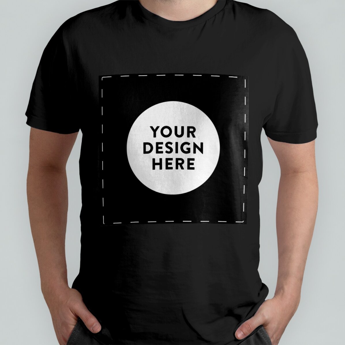Personalisiertes Baumwoll-T-Shirt mit deinem quadratischen Motiv