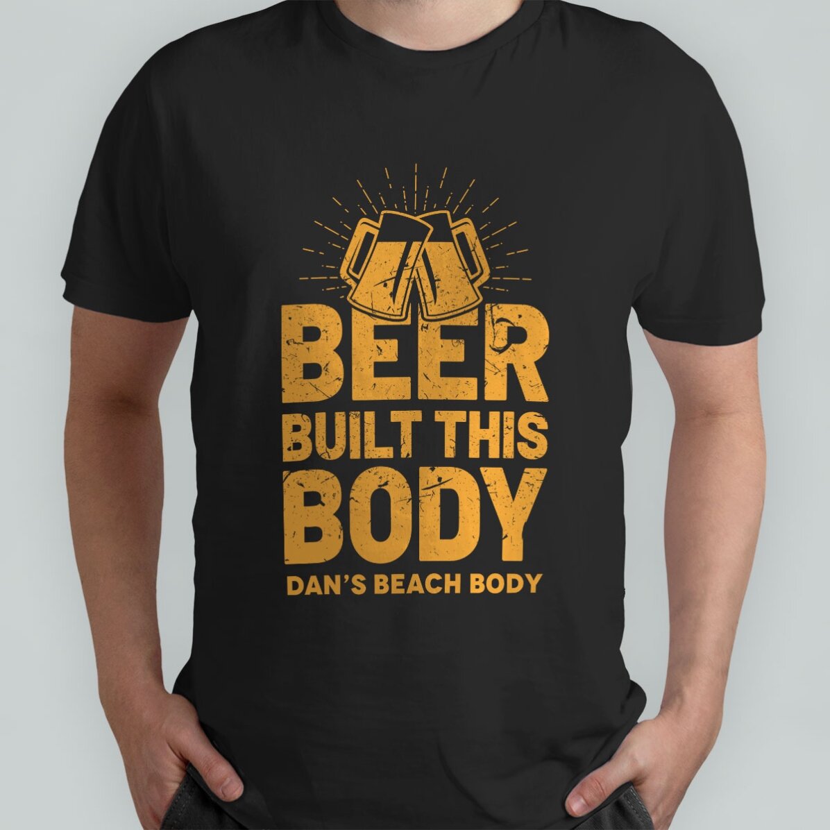 Personalisiertes Baumwoll-T-Shirt mit Aufdruck – „Beer Built This Body“