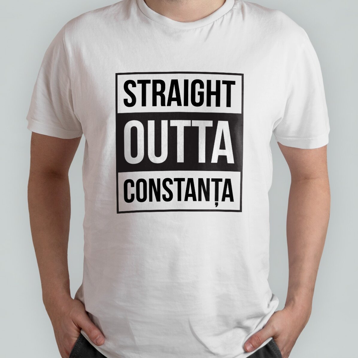 Personalisiertes Baumwoll-T-Shirt mit Aufdruck – Straight outta