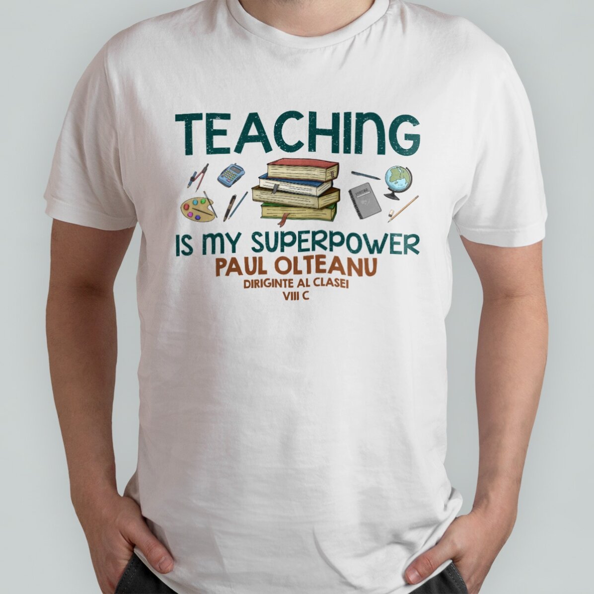 Personalisiertes Baumwoll-T-Shirt mit Aufdruck – „Teaching is my superpower“