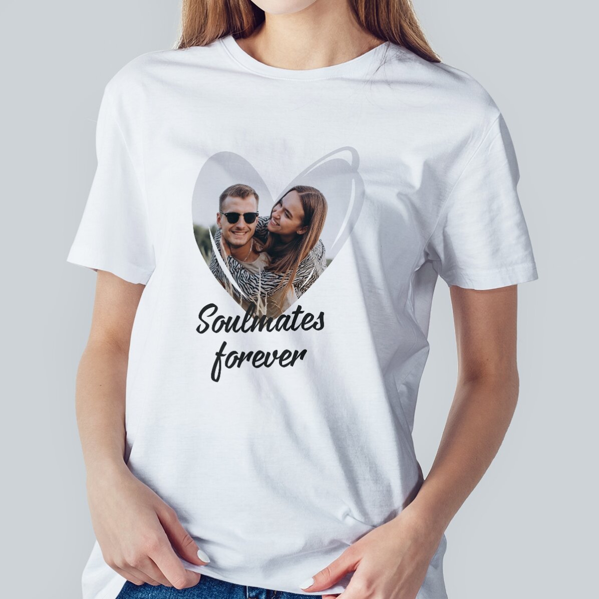 Personalisiertes T-Shirt mit Foto und Text – Love