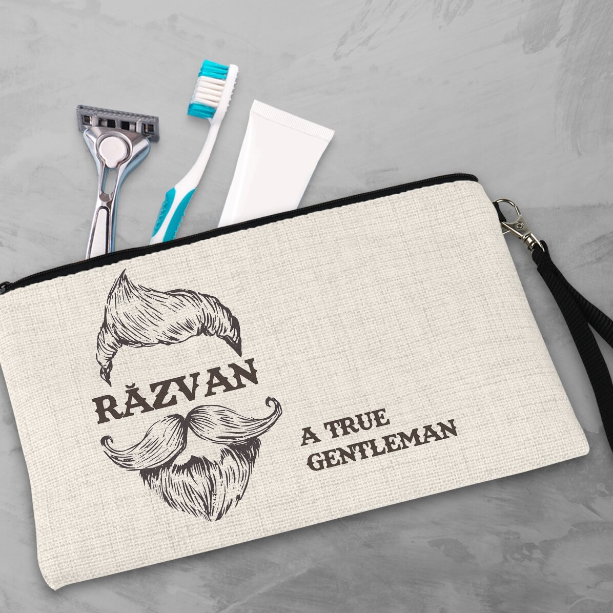 Personalisiertes Accessoire-Set für Herren mit Schriftzug – Gentleman