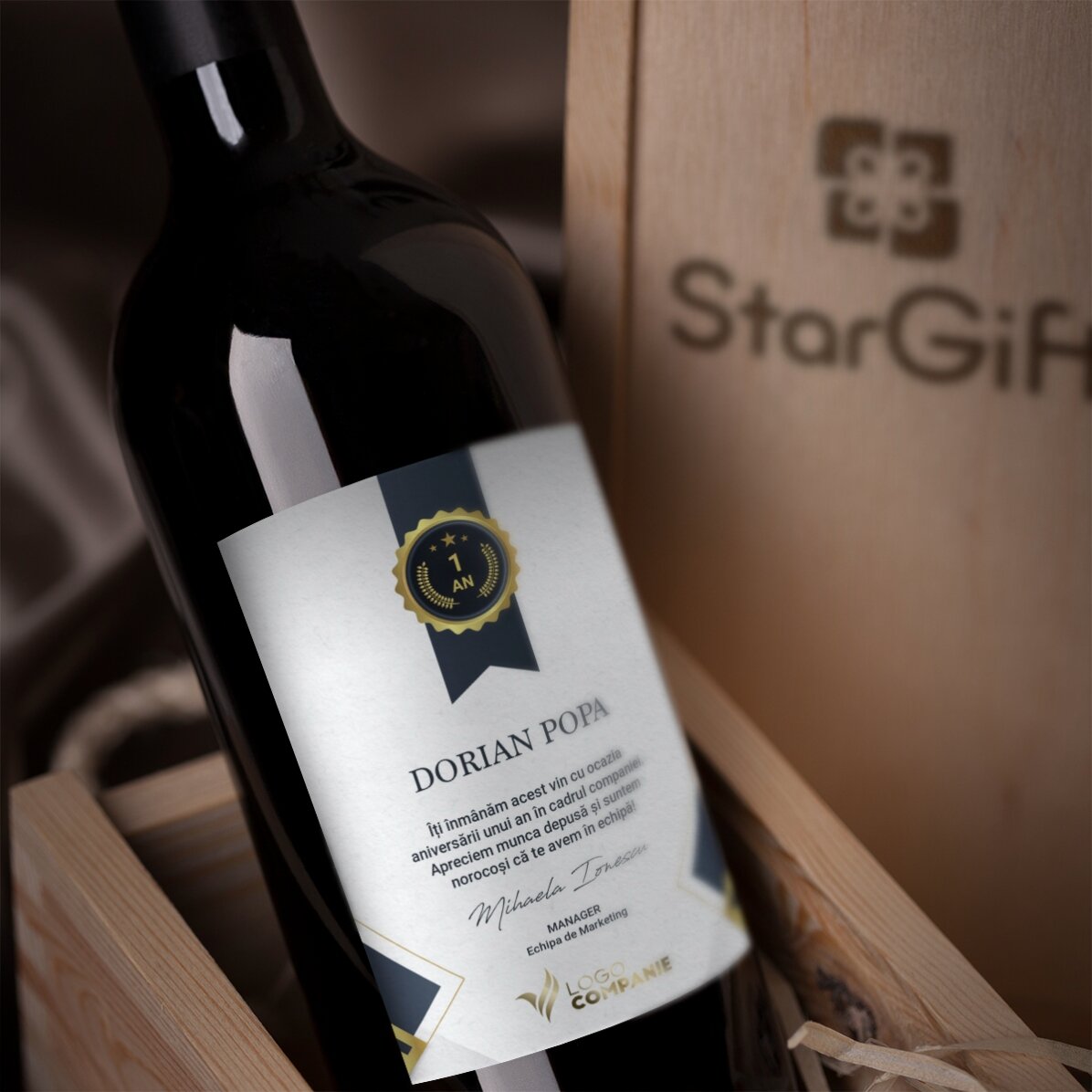 Personalisierter Wein mit Logo und Text – Anerkennung für Mitarbeiter