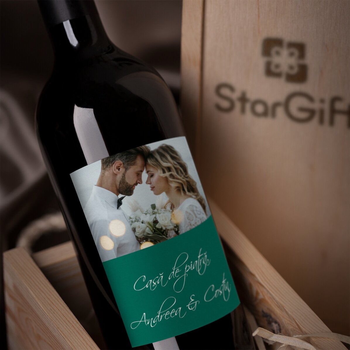 Personalisierter Wein mit einem Foto für die Hochzeit