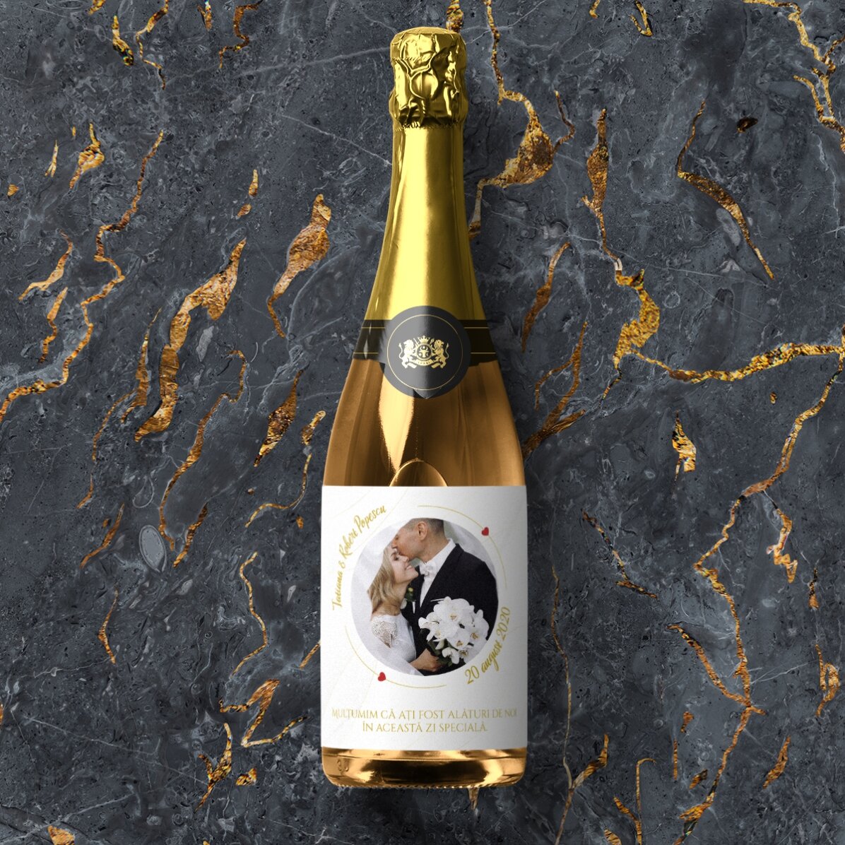 Personalisierter Sekt mit Text und Foto – Our Wedding